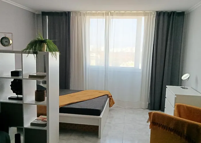 Rocha Gardens Портиман